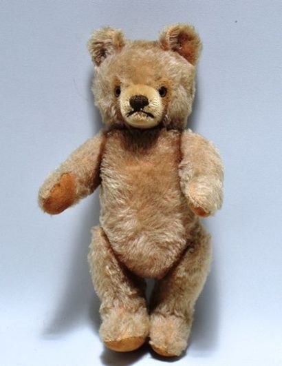 null STEIFF, ours de taille moyenne, peluche beige, yeux de verre, marque dans l'oreille...