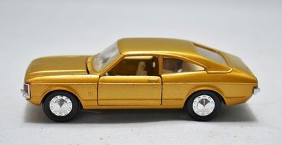 null GAMA 0996 7 Ford Consul fastback 1972, métal gold, intérieur blanc, suspension,...