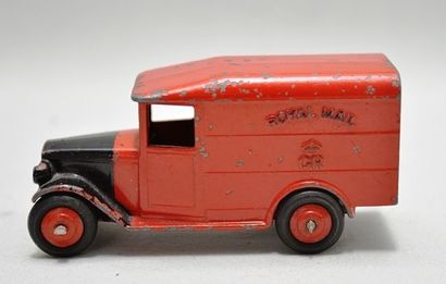 null DINKY 34 B, Morris, Royal Mail van 1948, rouge et noir, traces d usage mini...