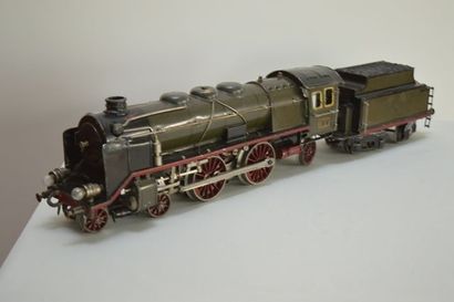 null MÄRKLIN CER66/13021 (1932-1935), Locomotive à vapeur, type 2-2-1, tender à 4...
