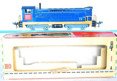 null FLEISCHMANN 1340R, loco diesel dela SNCF BB1425, en bleu et jaune, bel état...