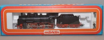 null MÄRKLIN 3099, locomotive à vapeur type 230, en noir 38 3553, tender 4 axes,...