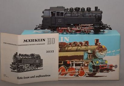 null MÄRKLIN 3032 locotender noire type 040, en boîte bleue clair (MB) en ordre de...
