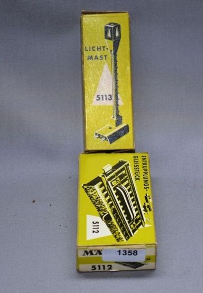null MÄRKLIN (1) dételeur 5112 années 1954 avec mât 5113, bon état boîte jaune