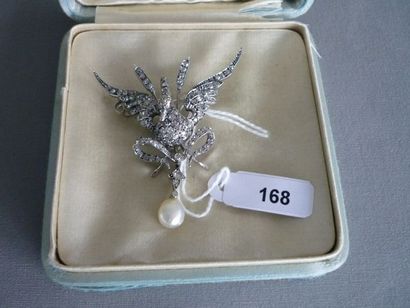 null Broche figurant un "Pélican", Année 1900, en argent sertie d'une perle baroque,...