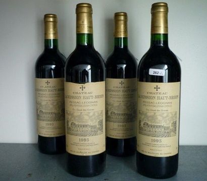 null BORDEAUX rouge, Graves, 4 bouteilles "CHATEAU LA MISSION HAUT-BRION 1995", Cru...