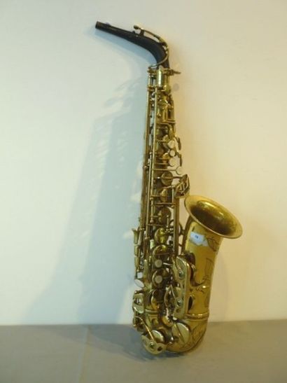 Hohner Instrument de musique : saxophone.
