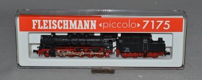 FLEISCHMANN Piccolo Ecart N : 7175, locomotive 150 de la DB, noire, type BR 50, (MB)...