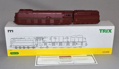 TRIX HO Réf. 22108 pour deux rails 12 volts DC : locomotive à vapeur carénée BR05...