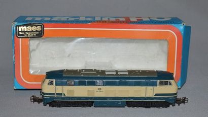 MARKLIN HO Réf. 3074, loco diesel de la DB en bleu et crème 216-090-1 (EB) boîte...