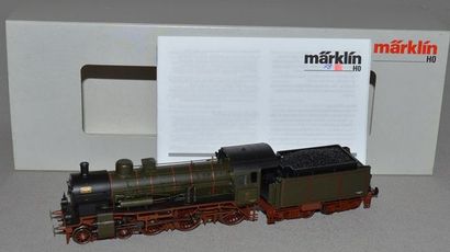 MARKLIN HO Réf. 37031, locomotive P8, type 230, tender 4 axes, vert foncé/noir des...
