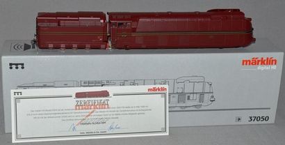 MARKLIN HO Réf. 37050, locomotive allemande pour trains rapides BR05, type 232, tender...