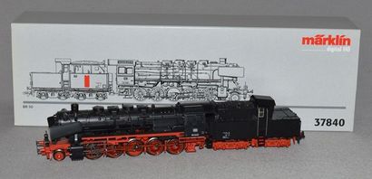MARKLIN HO Réf. 37840, locomotive allemande 150, tender 4 axes, noire, digital (MB),...