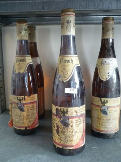 null ALLEMAGNE (RHIN), blanc, lot : Wolfsheimer Abtei 1972, 4 bouteilles & Bockenheimer...
