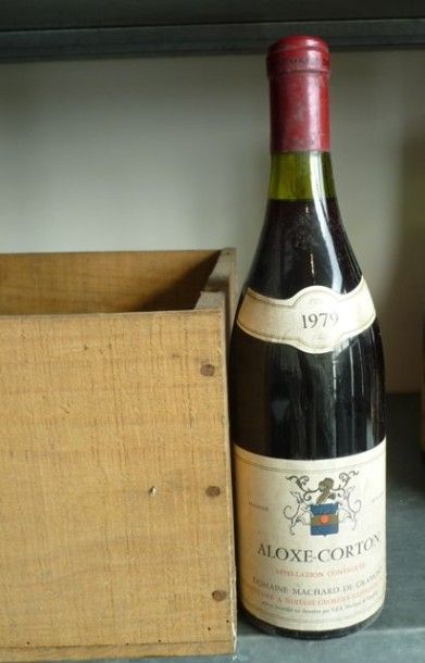 null BOURGOGNE, rouge, Aloxe-Corton 1979, 8 bouteilles.