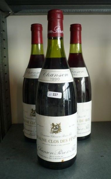 null BOURGOGNE (BEAUNE), rouge, lot : Clos du Roi 1982, 2 bouteilles & Clos des Fèves...