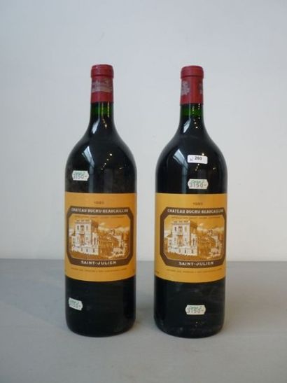 null BORDEAUX (SAINT-JULIEN), rouge, Château Ducru-Beaucaillou 1985, 2 magnum.