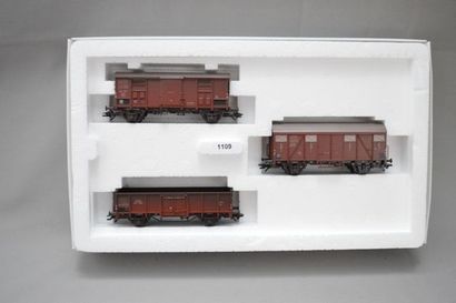 null MÄRKLIN 47889, coffret de 3 anciens wagons de marchandises des chemins de fer...
