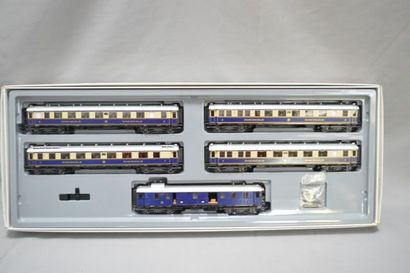 null MÄRKLIN 4228, set de 5 voitures Rheingold pour trains rapides de la DRG en violet...