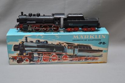 null MÄRKLIN 3098, locomotive à vapeur 230 noire de la DB, type P8, tender 4 axes,...