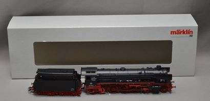 null MÄRKLIN 37925, locomotive 141 noire de la DB, type BR 042, tender 4 axes, bruitage...