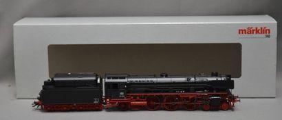 null MÄRKLIN 37915, locomotive BR 03.10 noire de la DB, type Pacific, tender 4 axes,...
