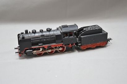 null MÄRKLIN RM 800, locomotive 030 noire, tender 3 axes, deux feux à l'avant, bon...