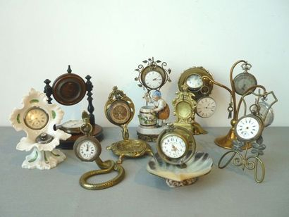 null Collection de douze montres de gousset et de dix porte-montres, fin XIXe - début...