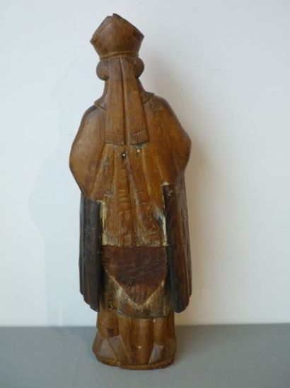 null Saint Nicolas, travail ancien, bois sculpté avec traces de polychromie, h. 74...