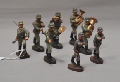 SOLDATS Soldats de petite taille, h. 6 cm (8) : ELASTOLIN (7), musique défilante...