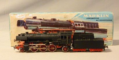 null MÄRKLIN 3097, locomotive 131 noire, 23 014 de la DB, tender 4 axes, carrosserie...