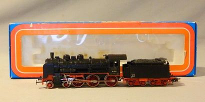 null MÄRKLIN 3099, locomotive à vapeur type 230 noire 38 3553, tender 4 axes [neuve...