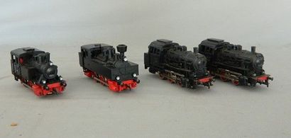 null MÄRKLIN, 4 locomotives : 2x 3000, numérotées 89005, 2 lampes à l'avant - 3029,...