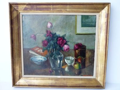 VAN DE SANDE René (1889-1946) "Nature morte au bouquet", circa 1930, huile sur toile,...