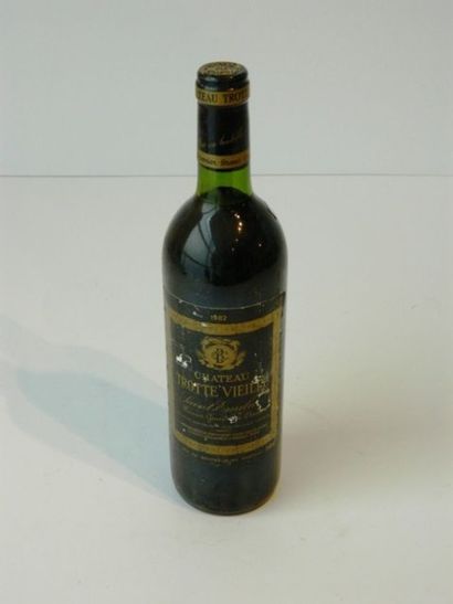 BORDEAUX (SAINT-ÉMILION), rouge Château Trotte Vieille 1982, 10 bouteilles [étiquettes...