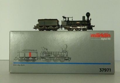 null MÄRKLIN 37971, locomotive 030, tender 3 axes, type B VI en vert des chemins...