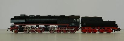 null MÄRKLIN 3102, locomotive à vapeur type 1330, tender à 5 axes, série 53 0001...