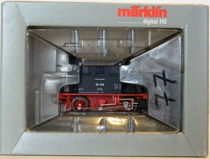 null MÄRKLIN 3687, loco-tender 020 BR 98 en noir, digital et codée 77 [boîte grise]...