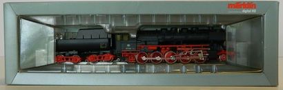 null MÄRKLIN 3615, locomotive à vapeur 150 noire, série 50 de la DB, tender à 4 axes,...