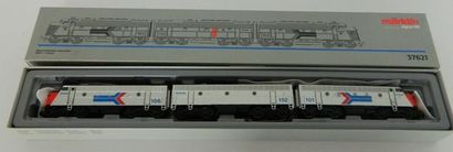null MÄRKLIN 37621, Diesel elektrische Lokomotive Amtrak à 3 éléments argentés [boîte...