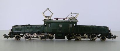 null MÄRKLIN 3015, locomotive crocodile des SBB-CFF en vert [très bon état].