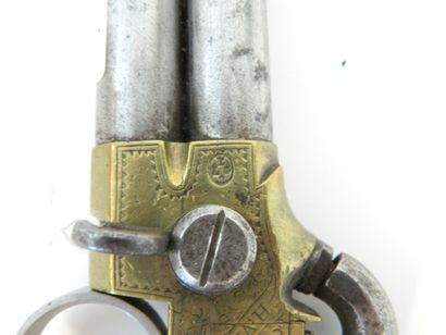 HOLLANDE Pistolet avec chien à double canon, XVIII-XIXe, métal et laiton, marqué [H....