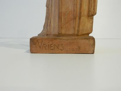 VRIENS Antoine (1902-1987) "Jeune femme aux fleurs", 1928, sujet en terra-cotta,...