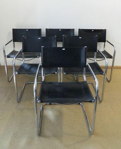 null Suite de six fauteuils type Marcel Breuer B34, circa 1980, métal chromé et cuir...