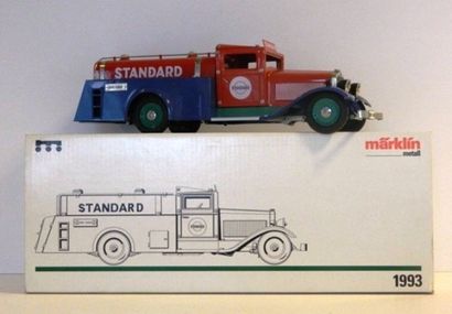 null MÄRKLIN, Metall standard 1993, camion-citerne (MB).