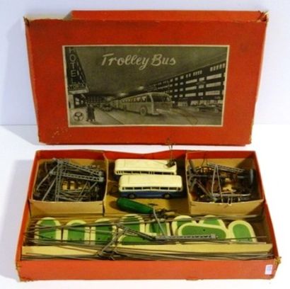 null EHEIM, trolleybus, boîte complète comprenant : un trolley et une remorque en...
