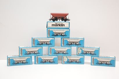 null MÄRKLIN, 11x 4723, wagons à trémie de la SNCB en brun [neufs, boîtes bleues...