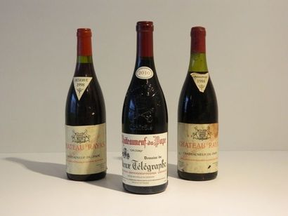 null Vallée du Rhône, Châteauneuf-du-Pape, deux bouteilles de Château Rayas, rouge,...