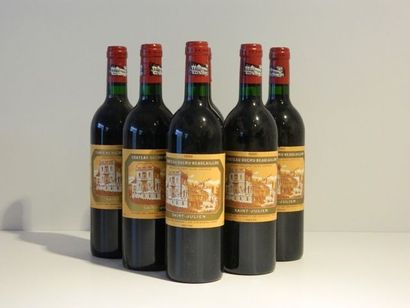 null Bordeaux, Saint-Julien, six bouteilles du Château Ducru-Beaucaillou, Deuxième...