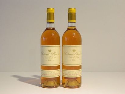 null Bordeaux, Sauternes, deux bouteilles de Château d'Yquem, Premier Cru Classé...